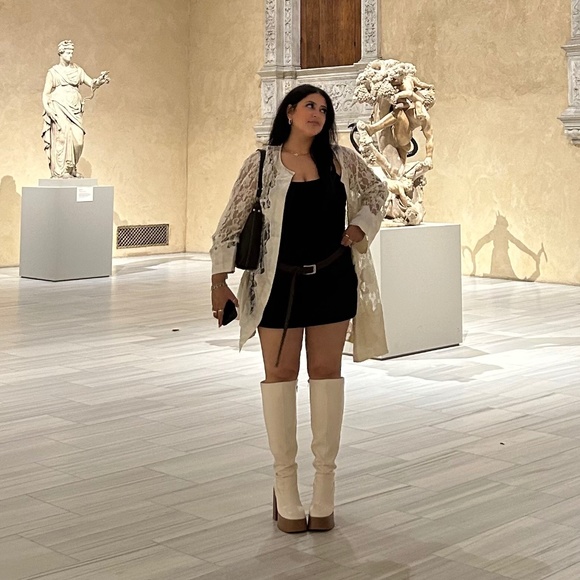 Meet your Posher, Hazel - Picture 3 of 3